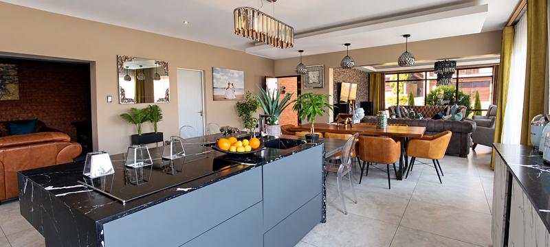 5 Bedroom Property for Sale in Middelburg Eastern Cape